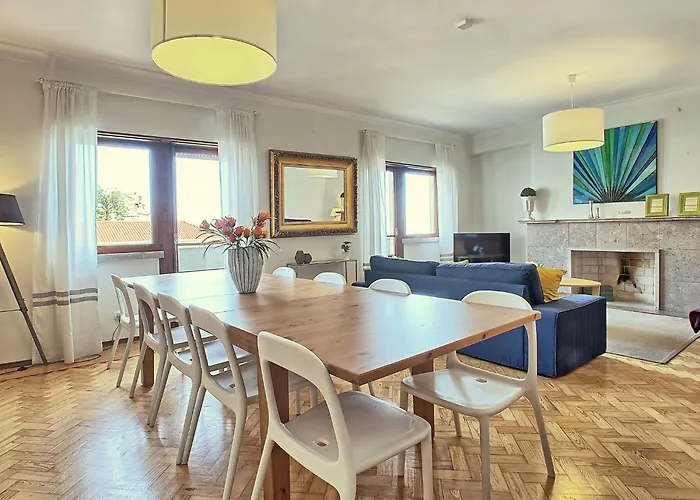 Fuer 17 Personen Und 1 Kind In By Interhome *