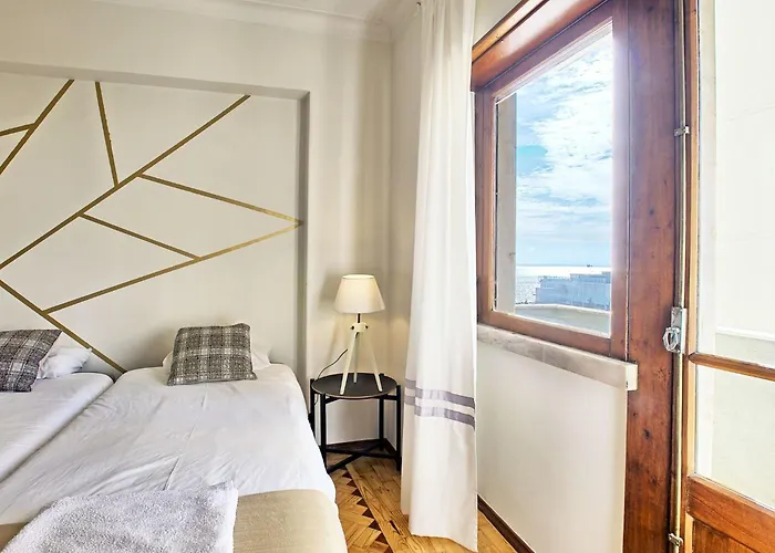 Fuer 17 Personen Und 1 Kind In By Interhome