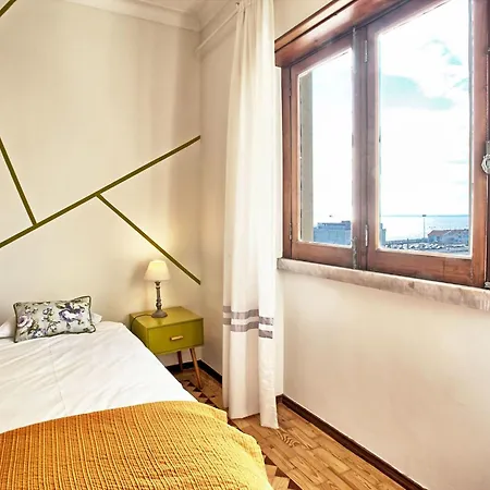 公寓 Fuer 17 Personen Und 1 Kind In By Interhome Lisboa