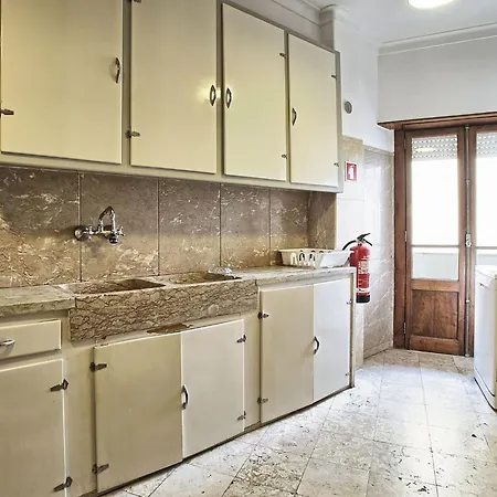 Fuer 17 Personen Und 1 Kind In By Interhome