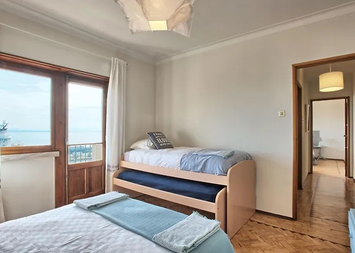 Fuer 17 Personen Und 1 Kind In By Interhome Apartamento *