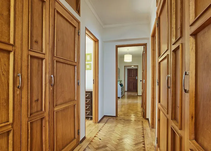 Apartamento Fuer 17 Personen Und 1 Kind In By Interhome