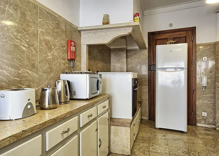 Fuer 17 Personen Und 1 Kind In By Interhome شقة *