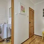 דירה Fuer 17 Personen Und 1 Kind In By Interhome *