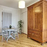 Fuer 17 Personen Und 1 Kind In By Interhome דירה *